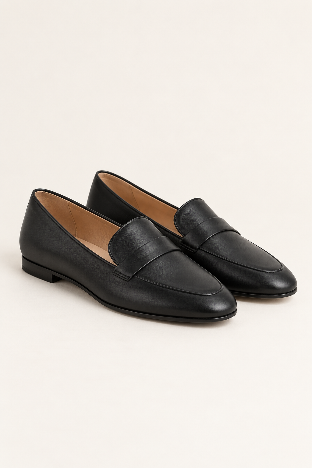 Mocasines negros · Mujer